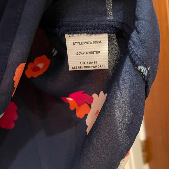 41 Hawthorn Megan Ruffle Sleeve Blouse - Picture 4 of 4